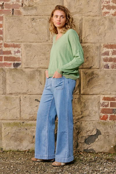 Eddie 7/8th Jean Light Wash