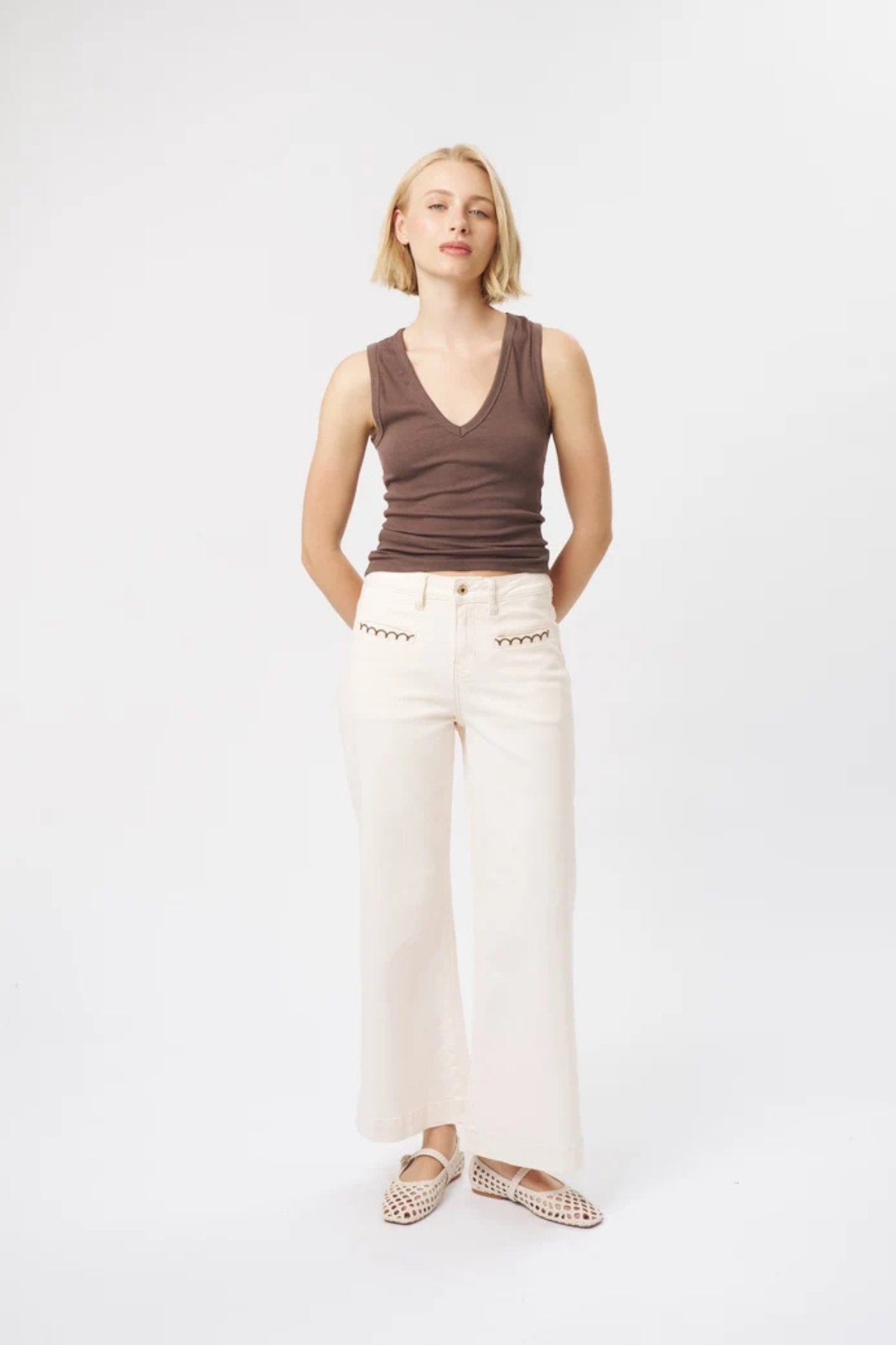 Freya Jean Scallop Pocket Ecru
