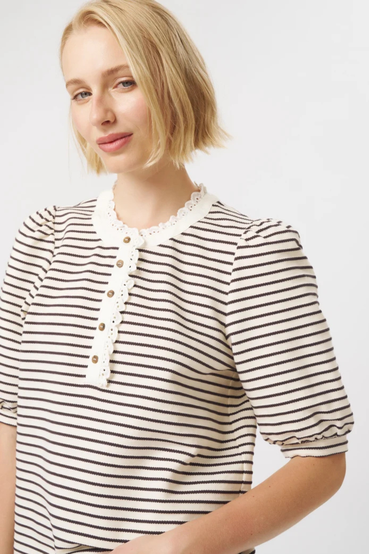 Jacqueline Blouse White Brown Stripe