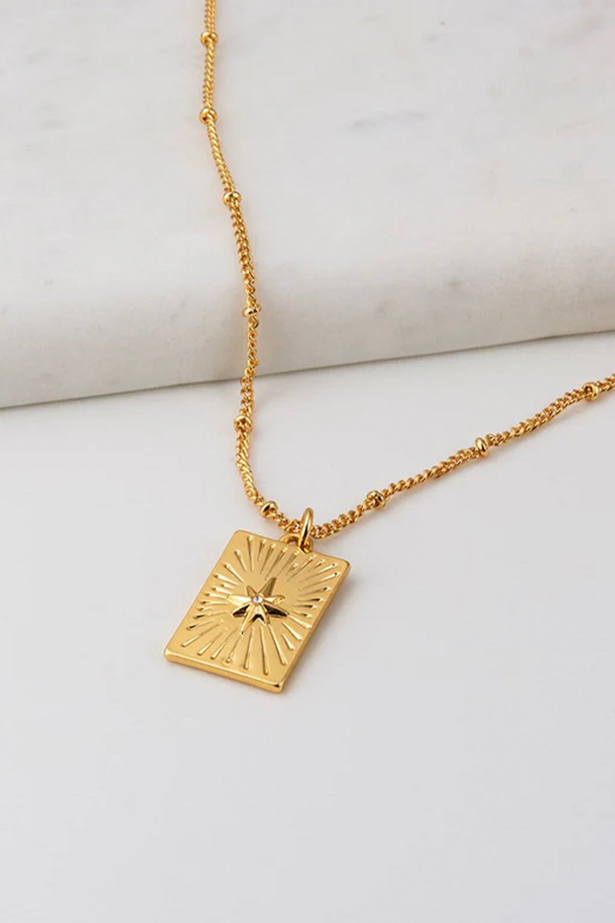 Layla Necklace Gold