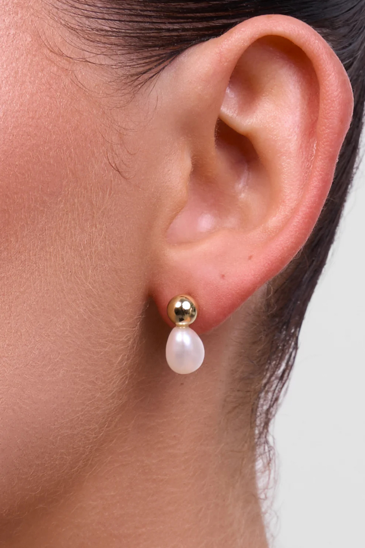 Cove Gold Pearl Earring