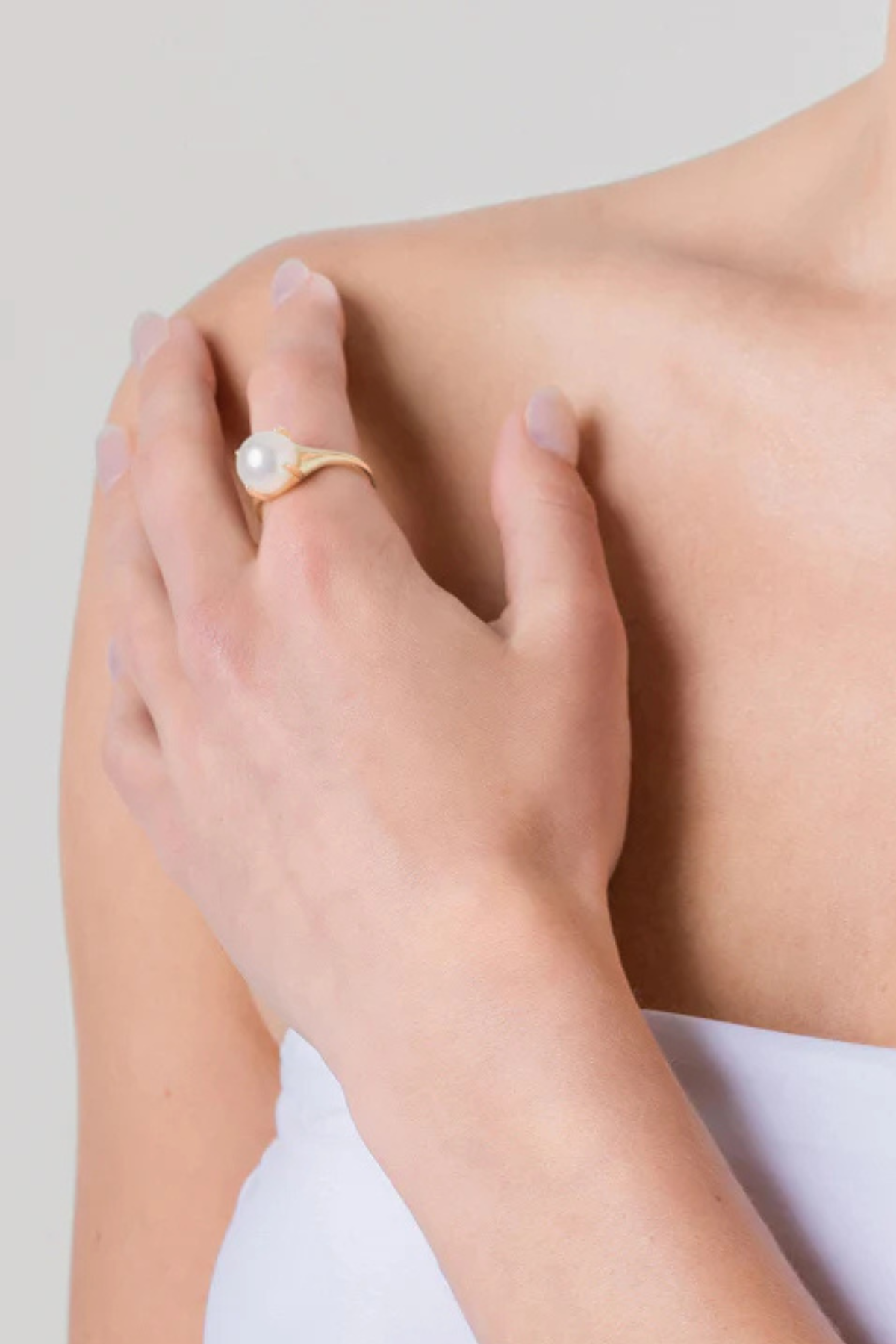 Beatrix Gold Pearl Ring