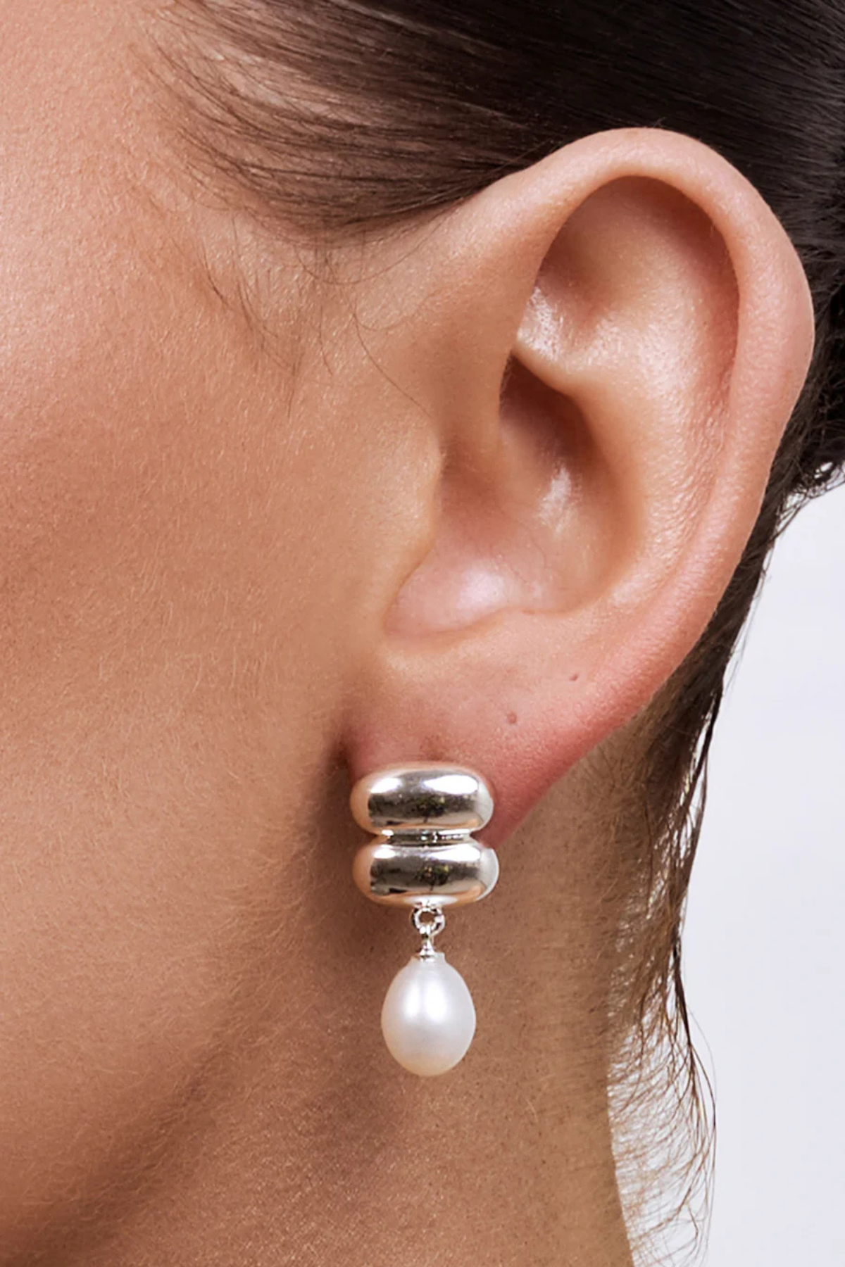 Heidi Silver Pearl Earring