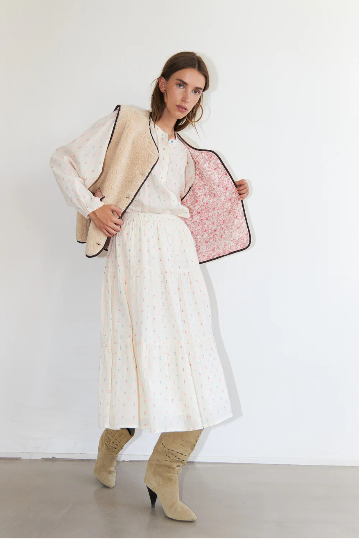 Jace Love Vest Beige