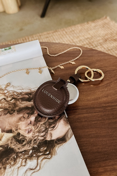 Opal Airtag Case Chocolate