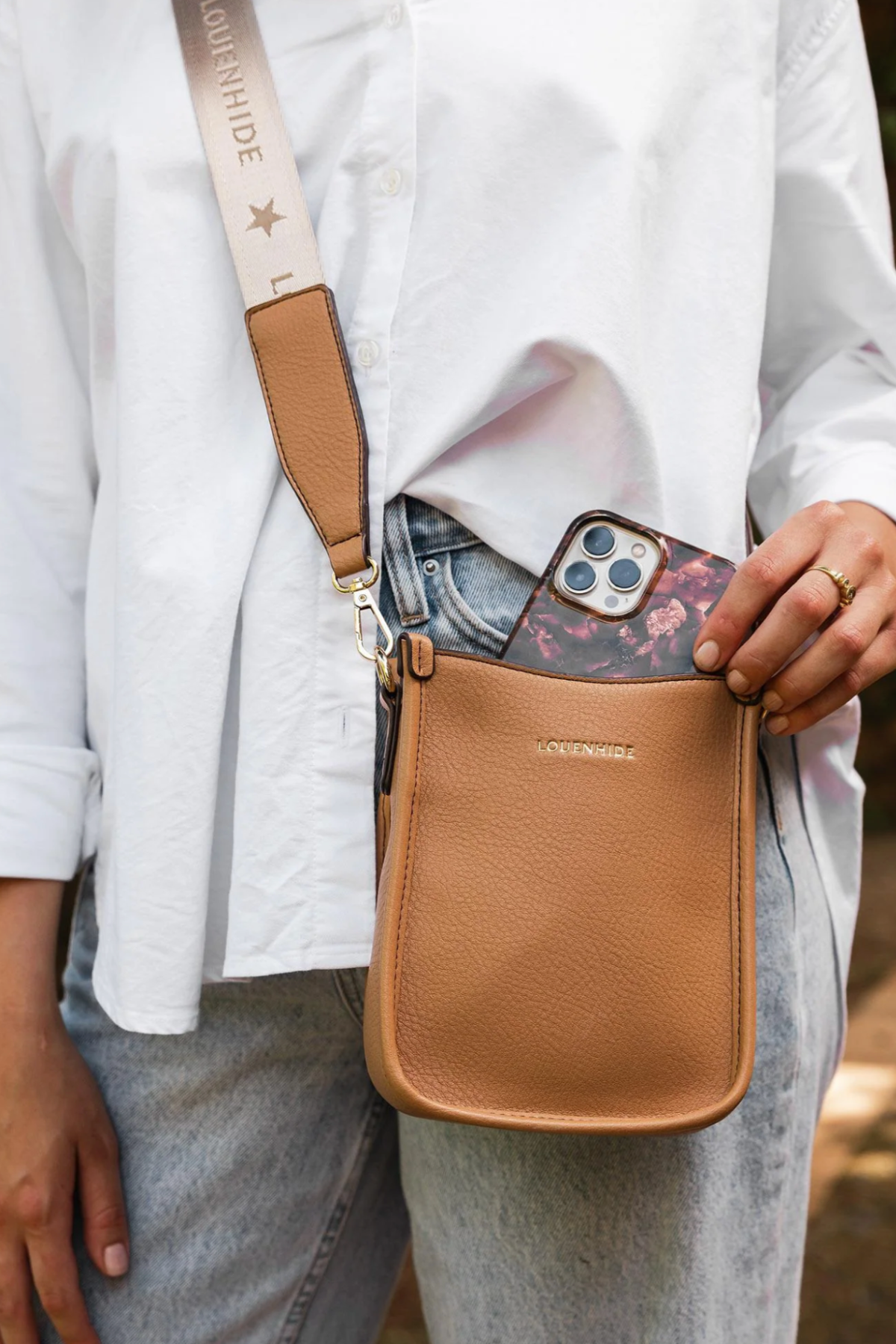 Parker Phone Crossbody Bag Camel
