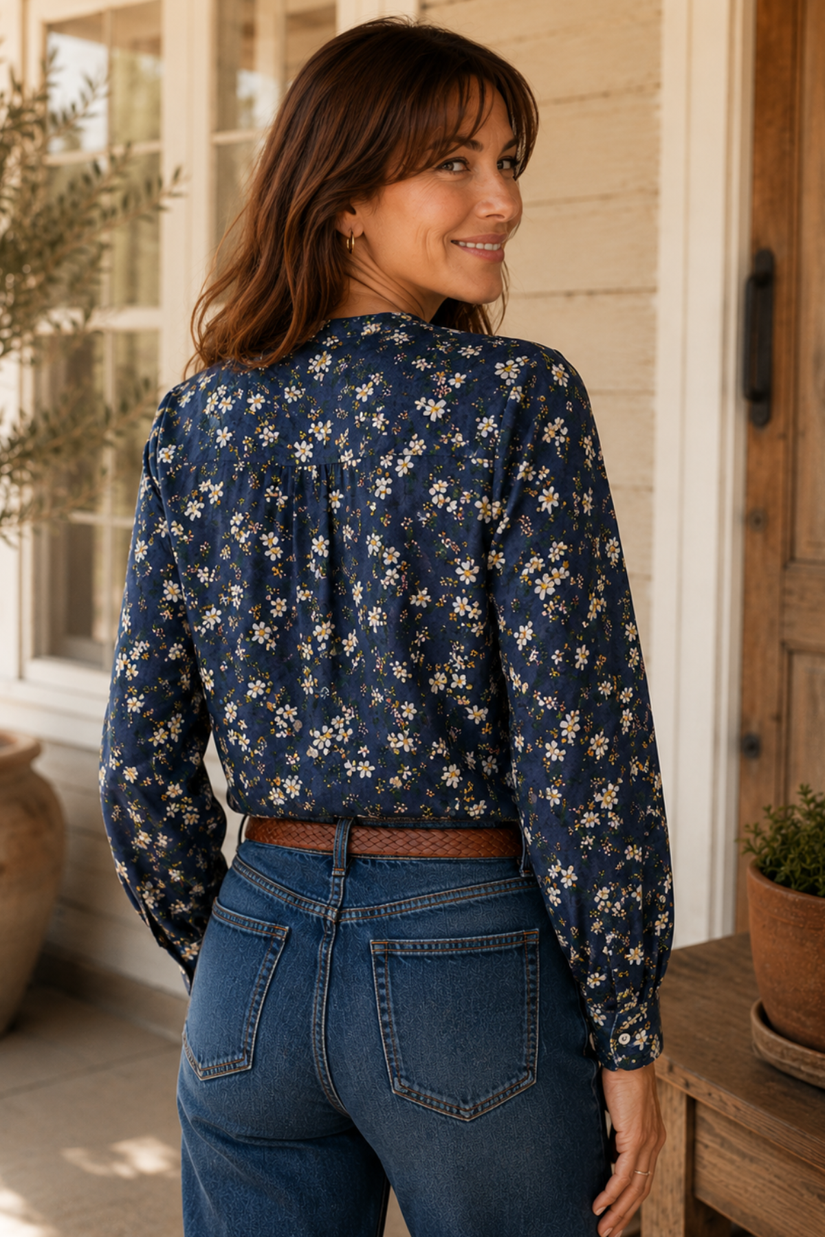 Amy Blouse Navy Floral