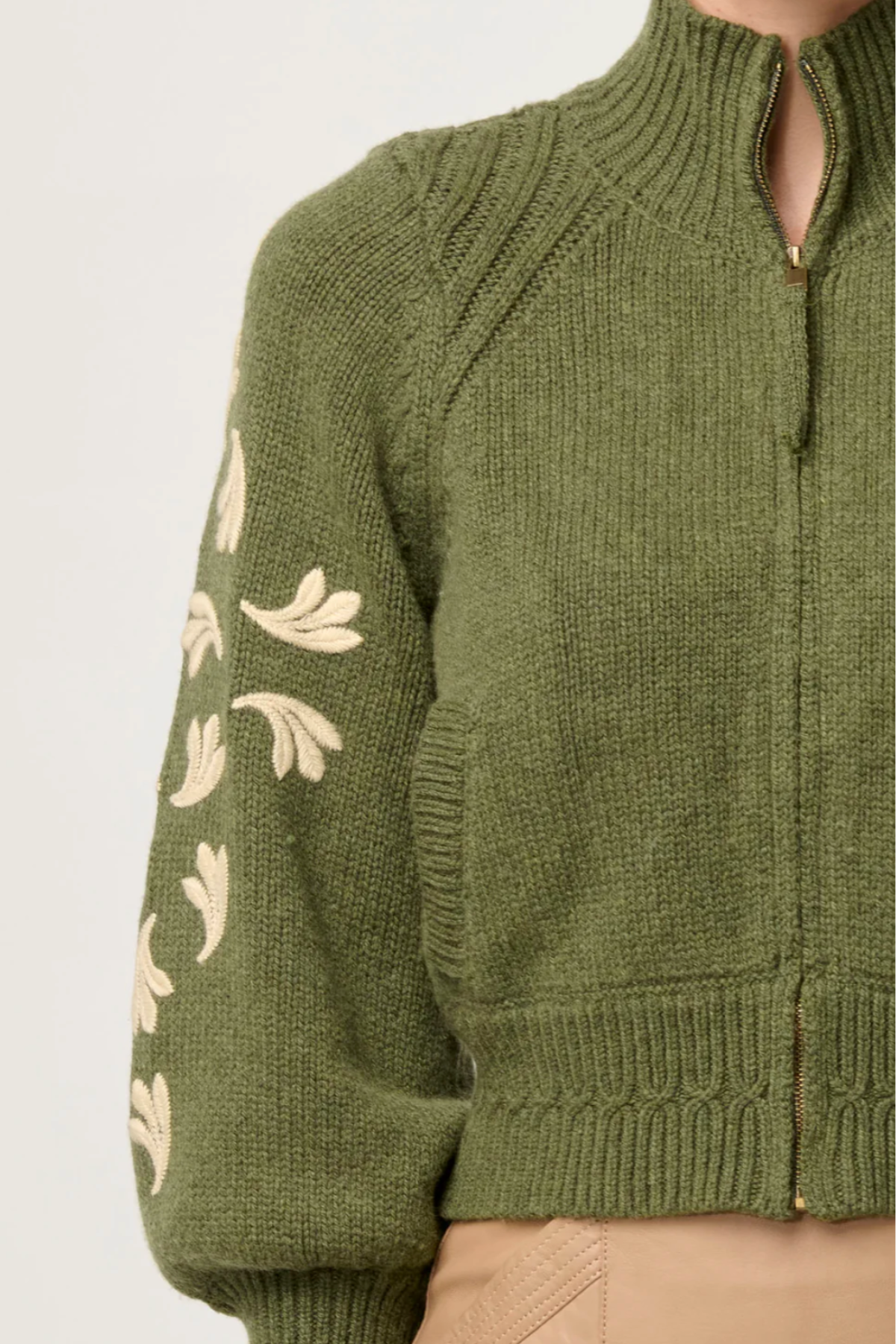 Carmela Embroidered Bomber Oliva