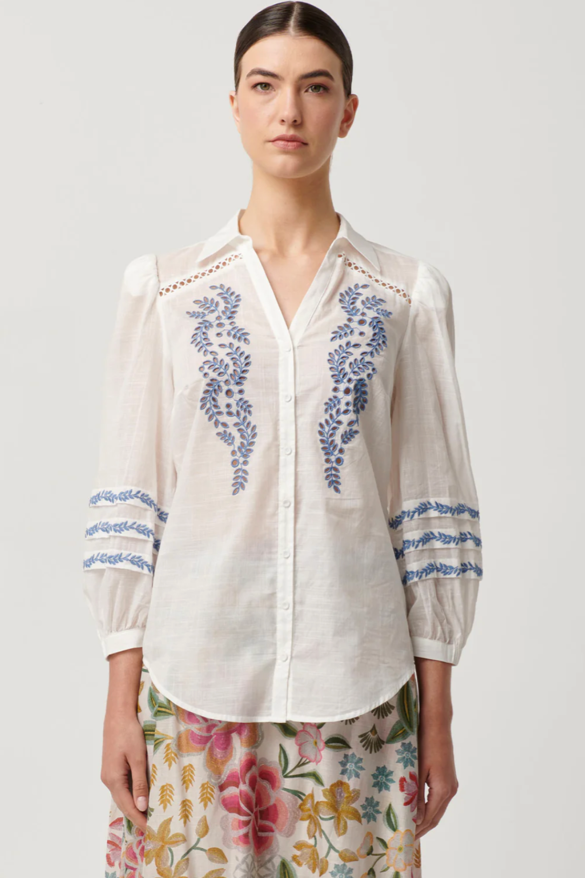 Fleurine Embroidered Cotton Slub Shirt Milk