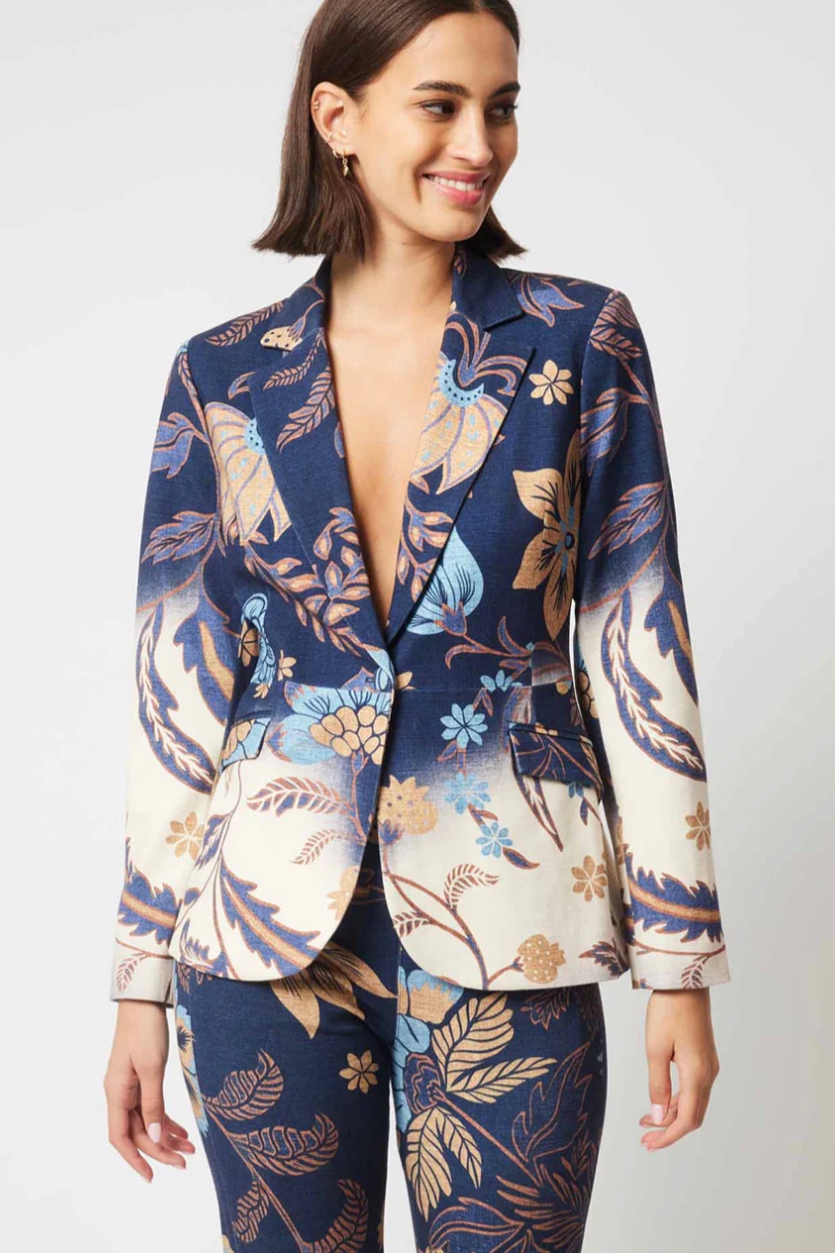 Venus Ponte Blazer Lotus Flower