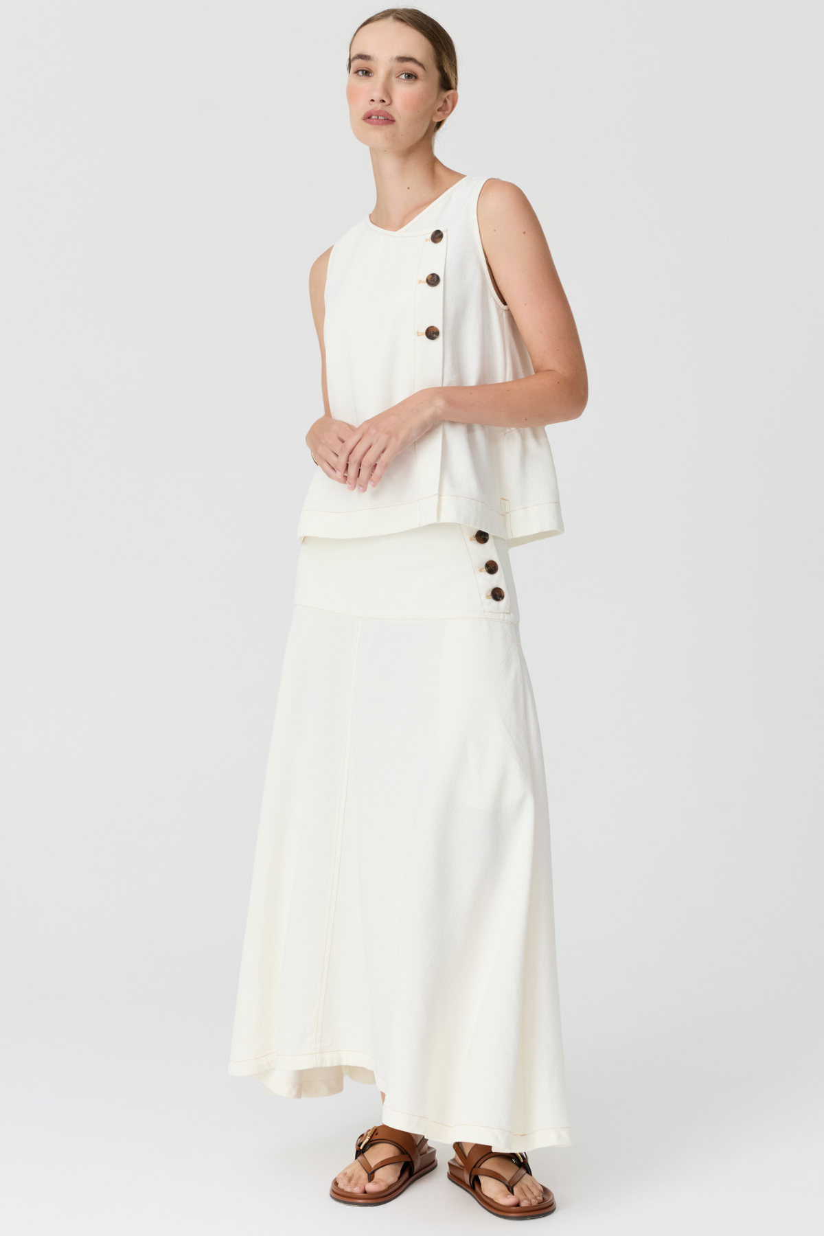 Anise Button Tank Chalk