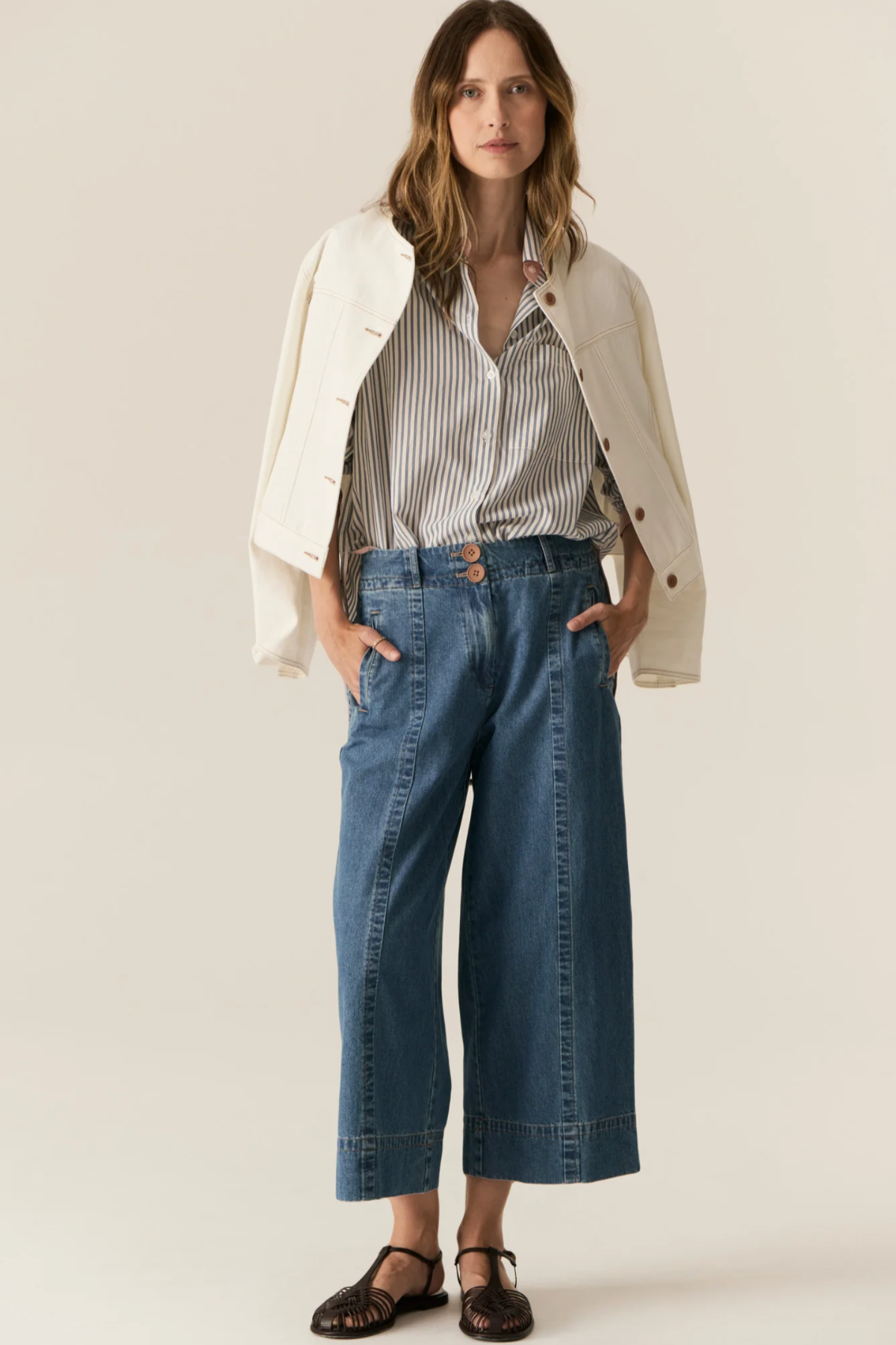 Carsen Crop Pant Light Wash