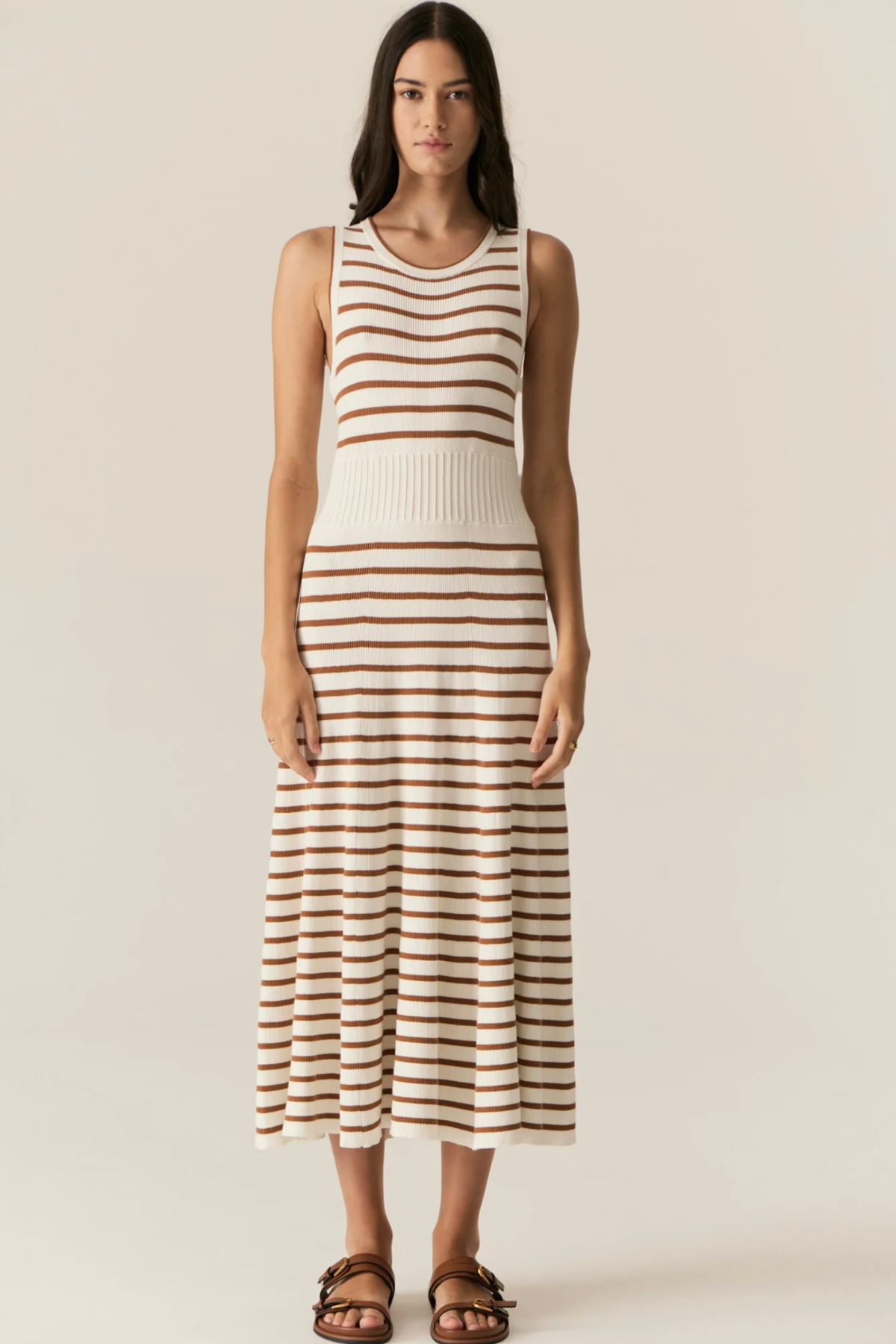 Luca Dress White Camel