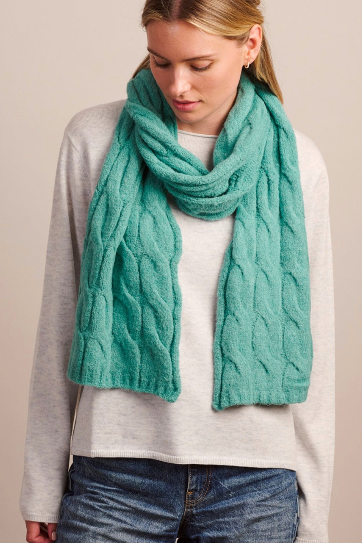 Mint Recycled Cable Knit Scarf