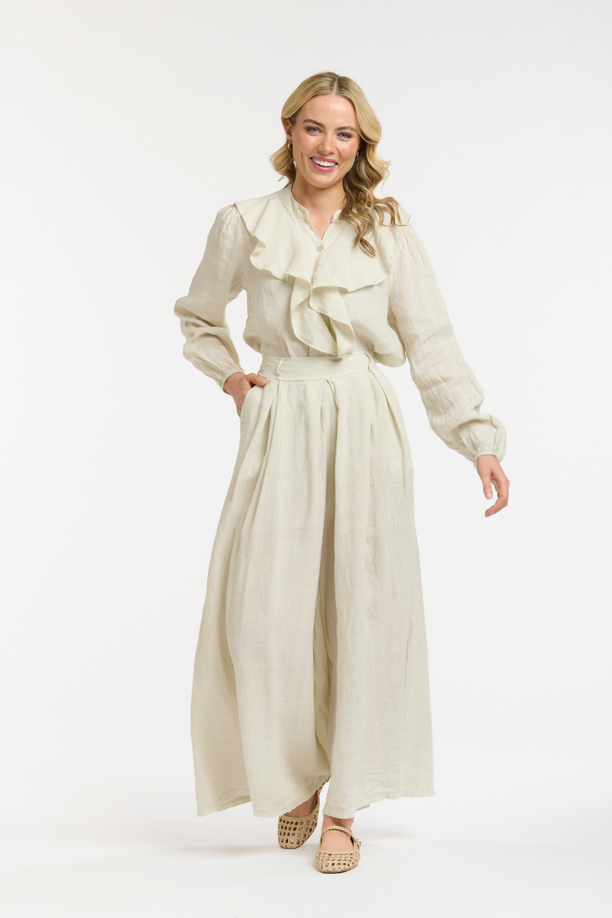 Linen Ruffle Blouse Sand