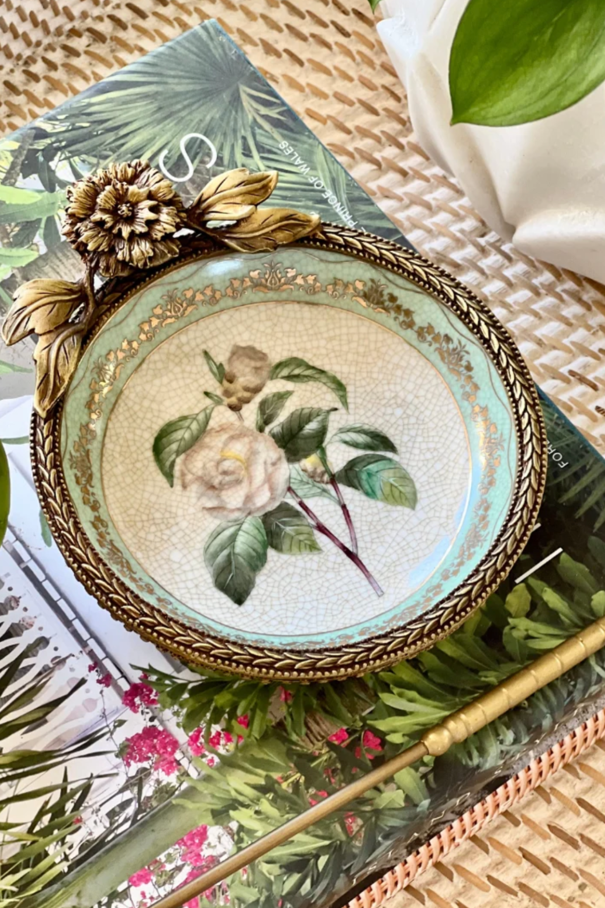 Camellia Dish