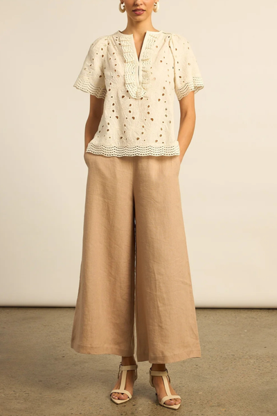 Vantage Top Broderie Cream