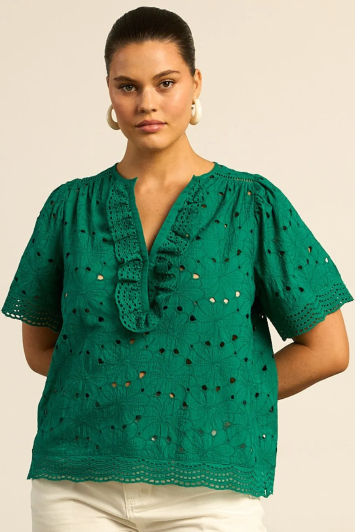 Vantage Top Broderie Emerald