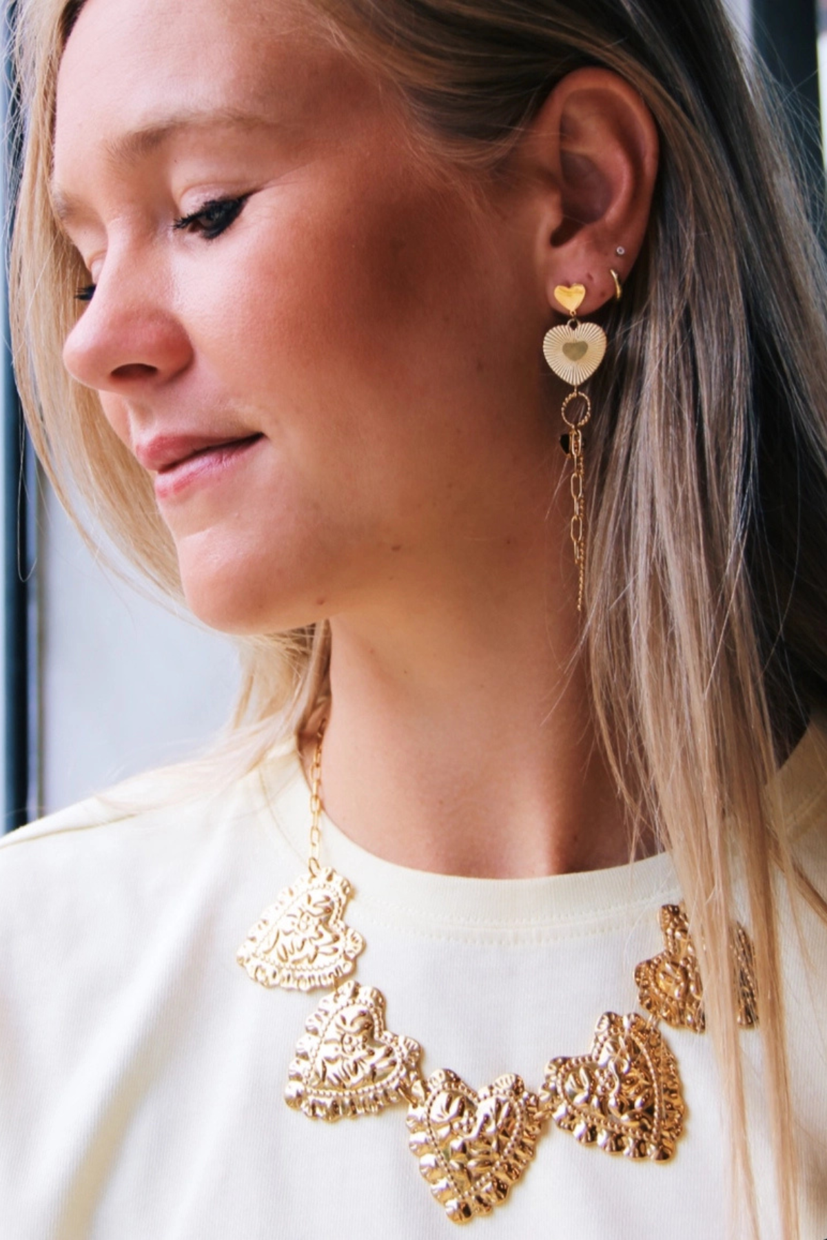 Statement Necklace Bold Hearts