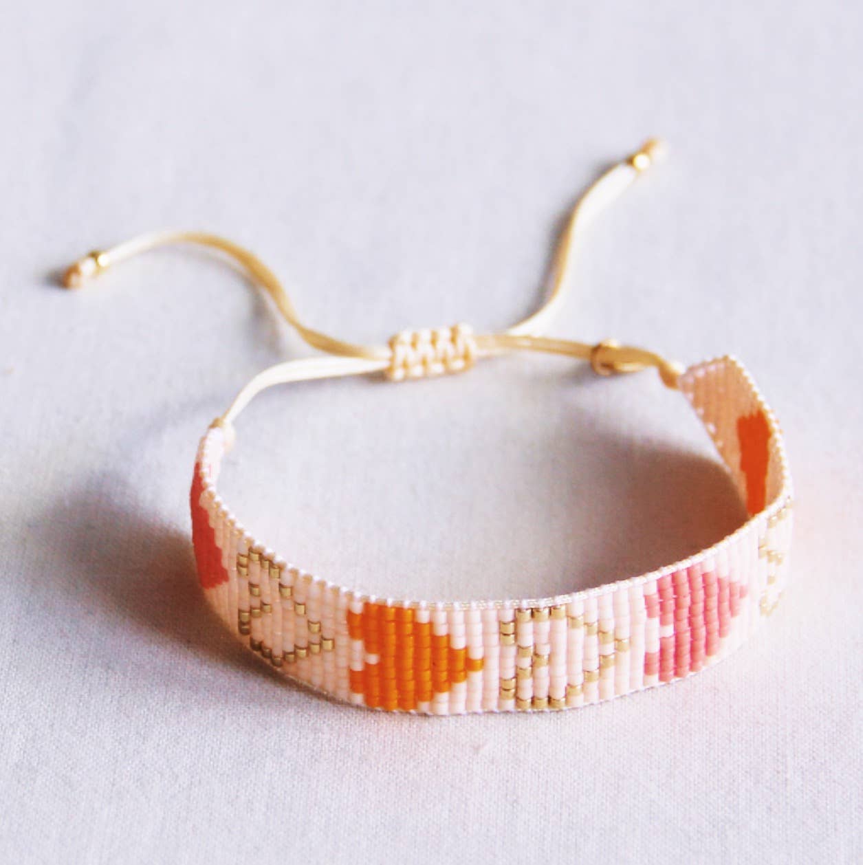 Heart Woven Bracelet Nude Pink Salmon