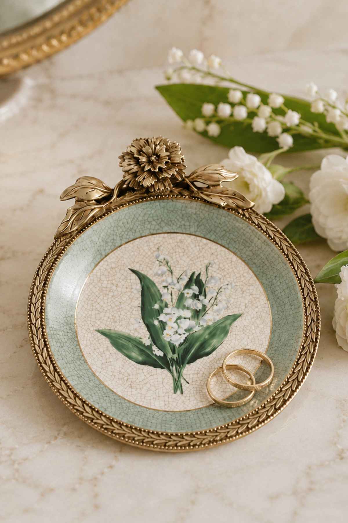 Lily Trinket Dish