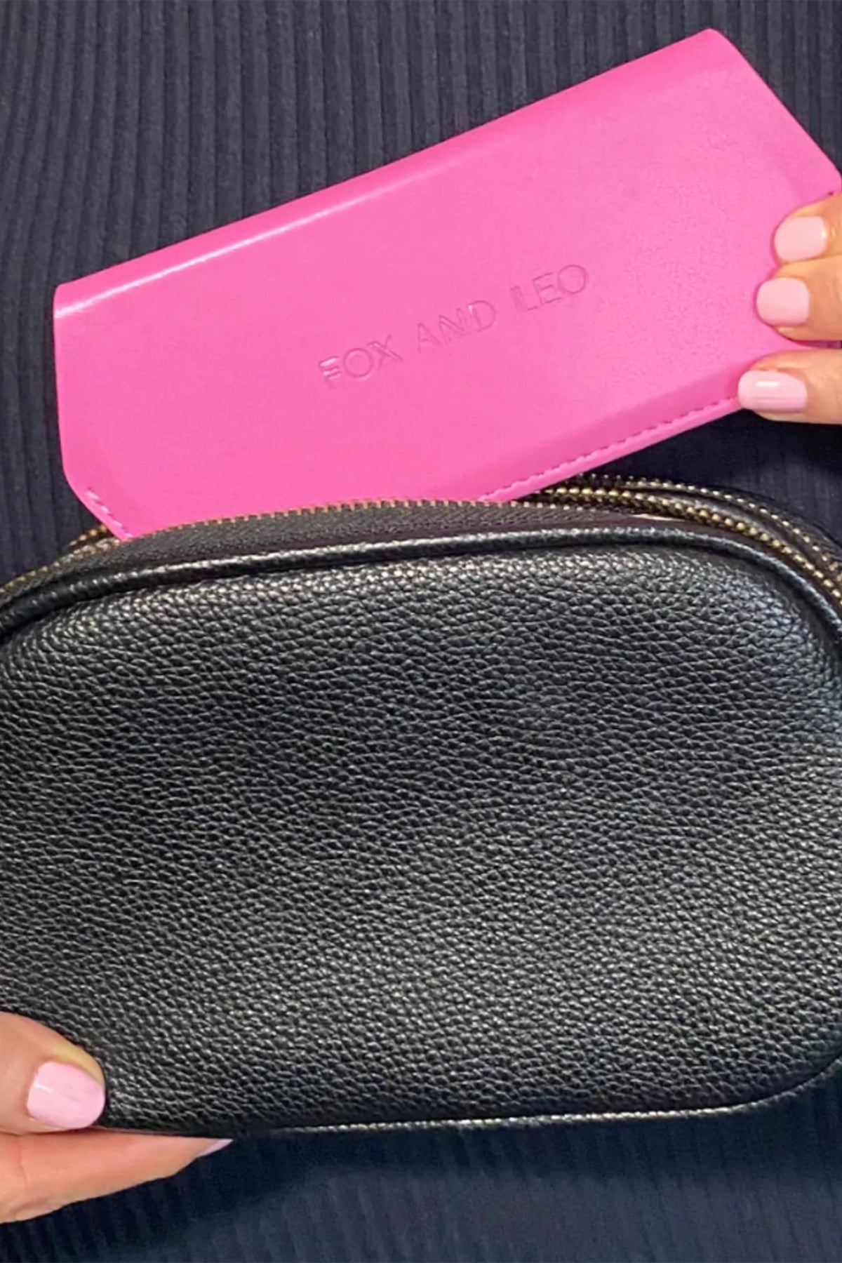 Fox and Leo Case Hot Pink