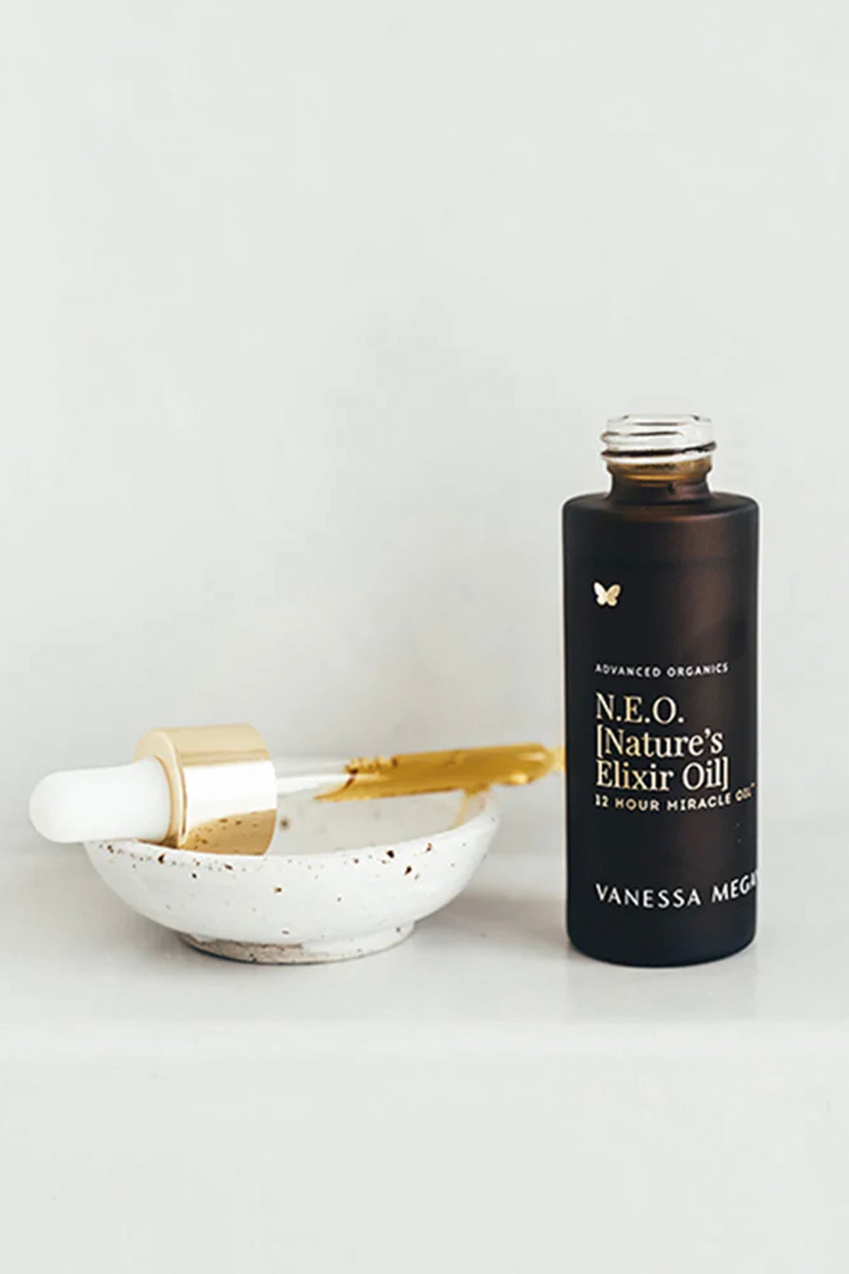 NEO (Nature's Elixir Oil) 12 Hour Miracle Oil 30ml